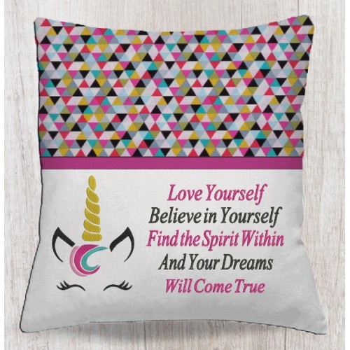 unicorn jeune with Love yourself