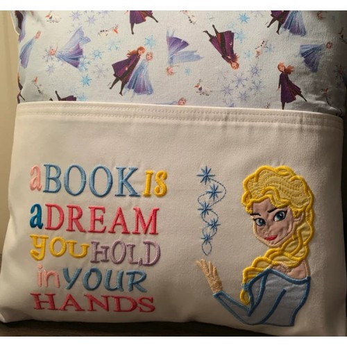 Elsa Frozen with a book is a dream reading pillow