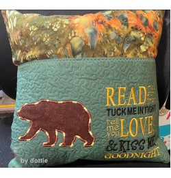 Bear with read me a story designs