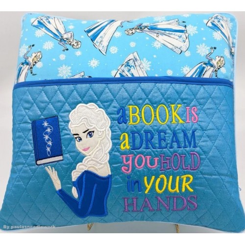Elsa Frozen a book is a dream reading pillow