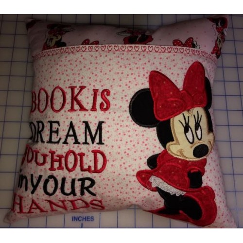 minnie mouse with a book is a dream minnie mouse with a book is a dream
