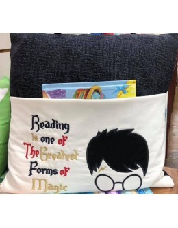 Harry Potter Face with Reading is one reading pillow embroidery designs